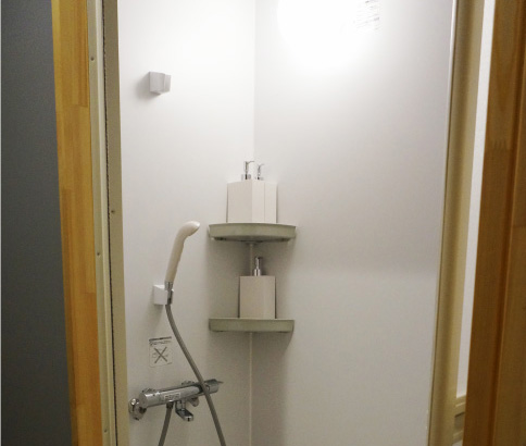 シャワールーム